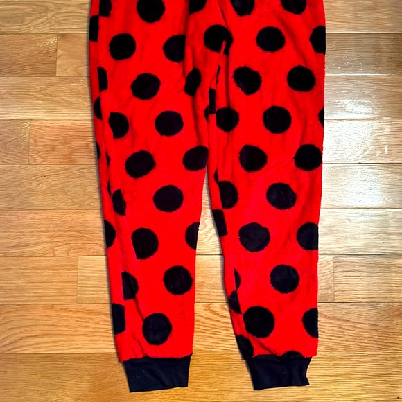 Minnie Mouse fitted onesie - Picture 3 of 5